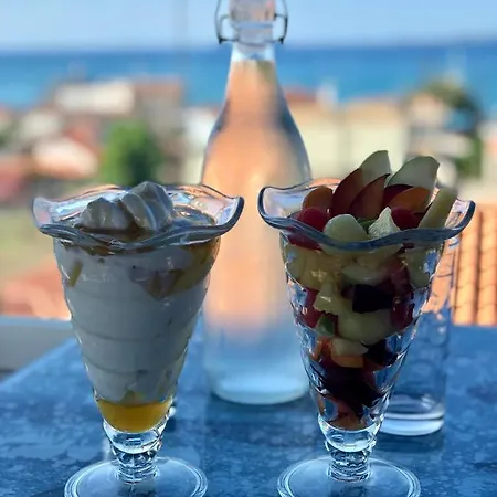 Estia Aparthotel 3*