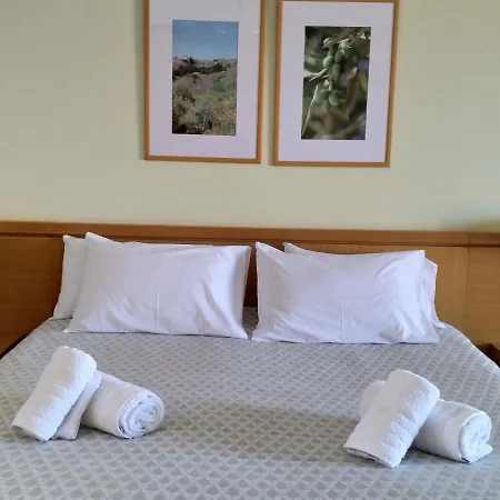 Aparthotel Estia 3*