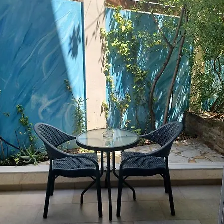 Estia 3* Finikounta