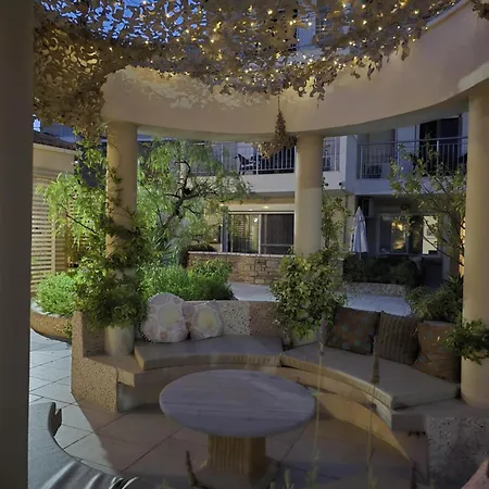 Apart Otel Estia