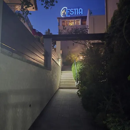 Estia Lägenhetshotell Finikounta