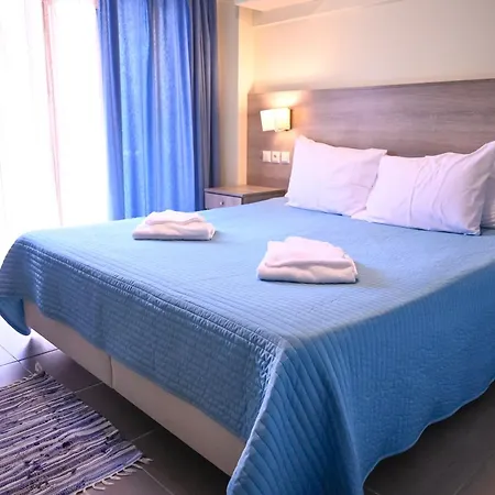 Ξενοδοχείο με διαμερίσματα Estia Φοινικούντα