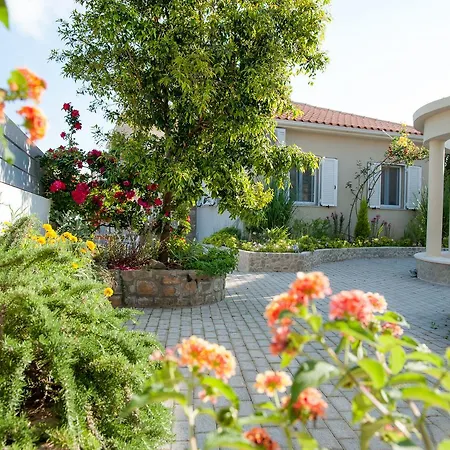 Aparthotel Estia Finikounda