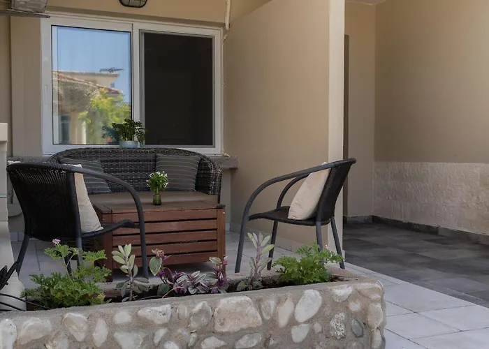 Estia Φοινικούντα