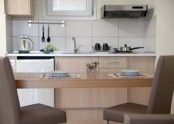 Estia Φοινικούντα