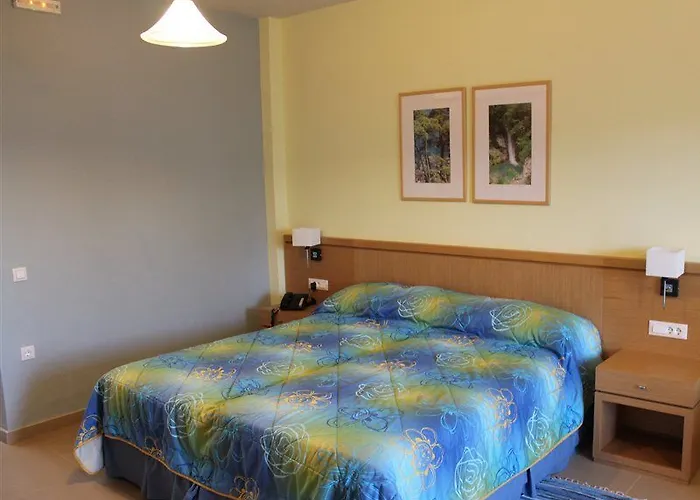 Estia Lägenhetshotell 3*