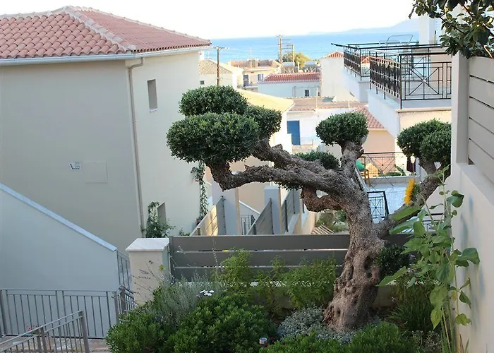 Estia Ξενοδοχείο με διαμερίσματα 3*